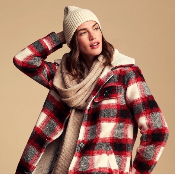 Joe Fresh Sherpa Shacket - Picture 1 of 8